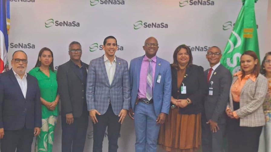 CMD y Senasa discuten puntualidad en pagos a médicos y ampliación de servicios CMD y Senasa discuten puntualidad en pagos a médicos y ampliación de servicios