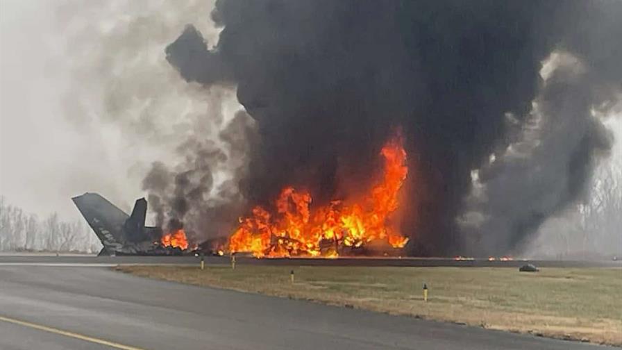 Se reportan múltiples muertes en accidente de avión comercial en Carolina del Norte Se reportan múltiples muertes en accidente de avión comercial en Carolina del Norte