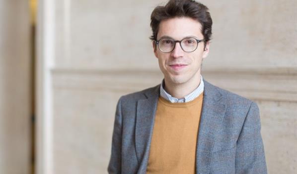 Autoridades en Massachusetts contin&uacute;an b&uacute;squeda de asesino del profesor luso Nuno Loureiro