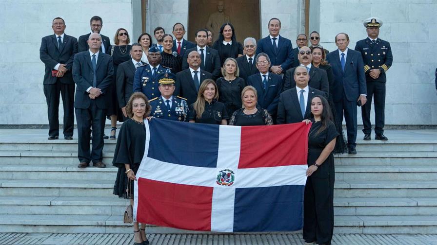 El Cuerpo Consular celebra su 73 aniversario con actos patrióticos El Cuerpo Consular celebra su 73 aniversario con actos patrióticos