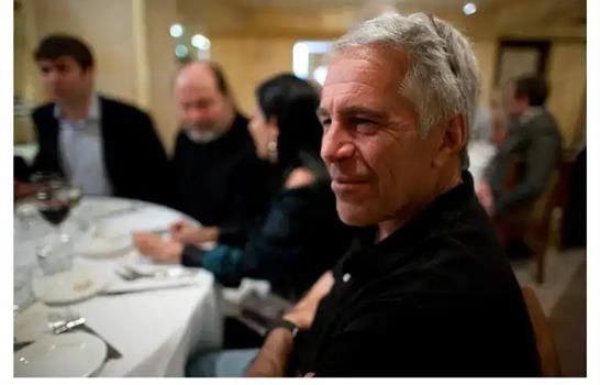 Trump no tiene que ver en el retiro de fotos publicadas en caso Epstein, seg&uacute;n Justicia