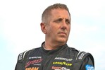 Ex piloto de NASCAR Biffle, su familia y otras tres personas murieron en un accidente aéreo Ex piloto de NASCAR Biffle, su familia y otras tres personas murieron en un accidente aéreo