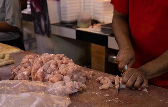 Habr&aacute; 24.7 millones de pollos para Navidad, aseguran avicultores