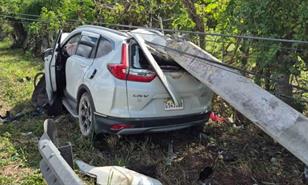 Hombre salva su vida milagrosamente tras accidente en la carretera San Pedro de Macor&iacute;s–La Romana