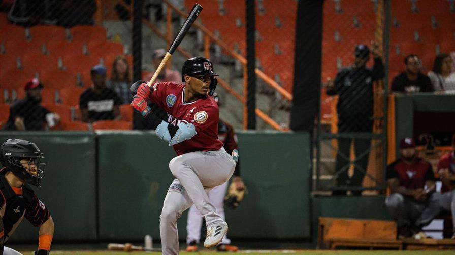 Video | Nomar Mazara la saca del parque y los Gigantes vencen a los Toros Video | Nomar Mazara la saca del parque y los Gigantes vencen a los Toros