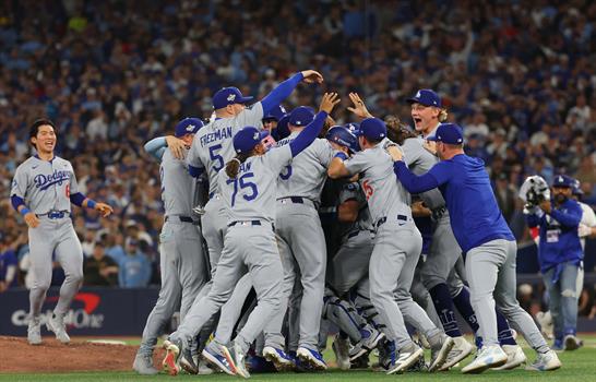 Los Dodgers lideran la repartici&oacute;n del dinero de postemporada tras coronarse campeones