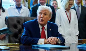 Trump insta a Ucrania a moverse r&aacute;pidamente para alcanzar acuerdo