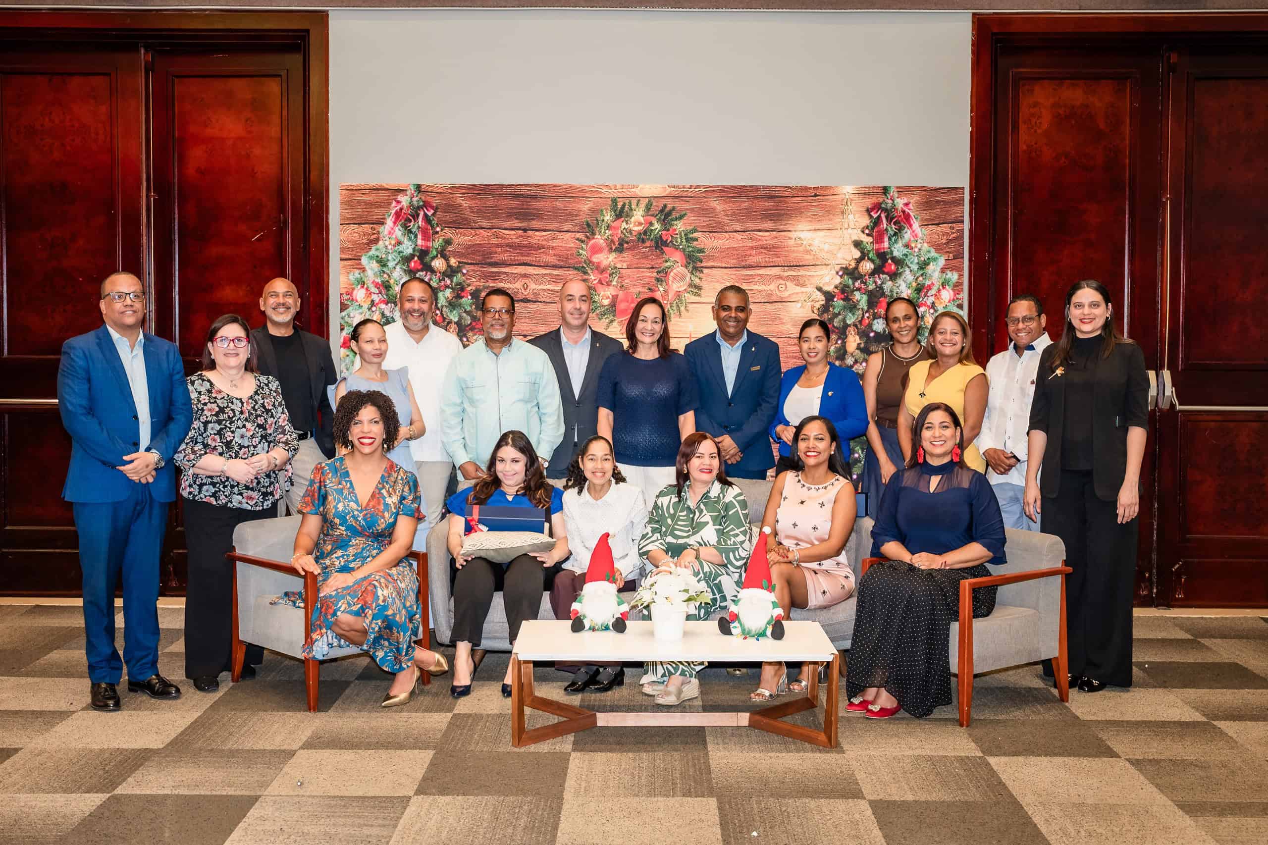 Periodistas del sector turismo y sociales protagonizaron el encuentro.