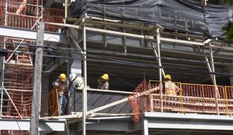 &iquest;Qui&eacute;n fren&oacute; la construcci&oacute;n? Responsabilidades compartidas en la desaceleraci&oacute;n del sector