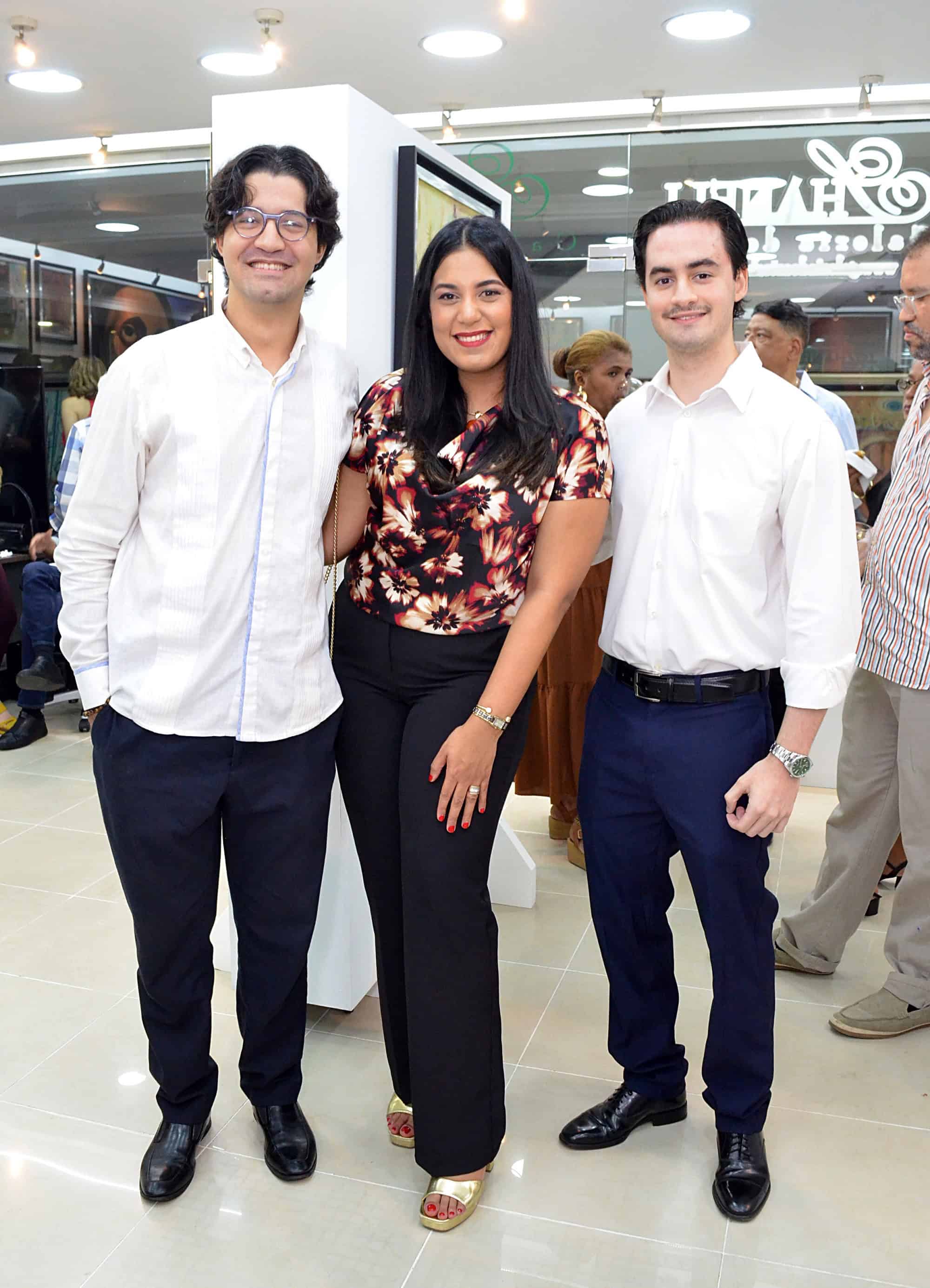 Manuel Cartagena, Paulette Cartagena y Mario Lluberes.