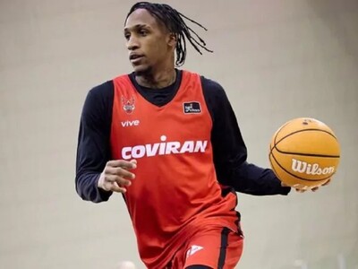El dominicano Jassel Pérez recibe ofertas para permanecer España