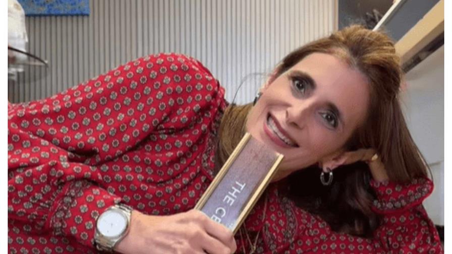 Ligia Bonetti se une al trend viral de TikTok promocionando sus marcas