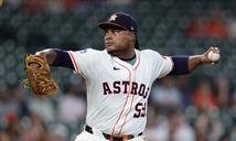 Framber Valdez y Seranthony Dom&iacute;nguez est&aacute;n entre los lanzadores todav&iacute;a sin trabajo para 2026