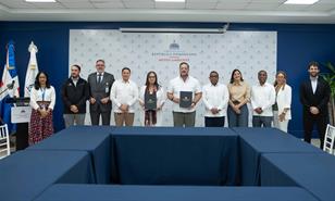 Lanzan proyecto Plastic Reboot para reducir residuos pl&aacute;sticos en el pa&iacute;s