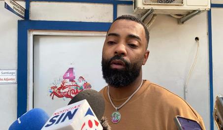 Polic&iacute;a mata de un disparo a joven durante intervenci&oacute;n en una fiesta callejera en Santiago