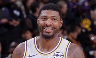 El base de los Lakers Marcus Smart es multado por insultar a los &aacute;rbitros