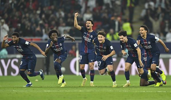 El PSG cierra 2025 con goleada a un quinta divisi&oacute;n y brotes verdes de Demb&eacute;l&eacute;