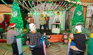 La alegría de la Ruta navideña Centro León invade Santiago