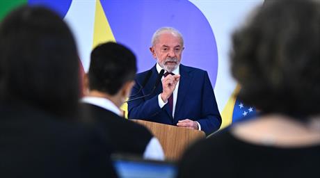 Lula dice que una intervenci&oacute;n militar en Venezuela ser&iacute;a una cat&aacute;strofe humanitaria