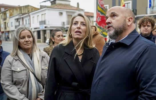 La derecha y la izquierda de Espa&ntilde;a se miden el domingo en las elecciones de Extremadura