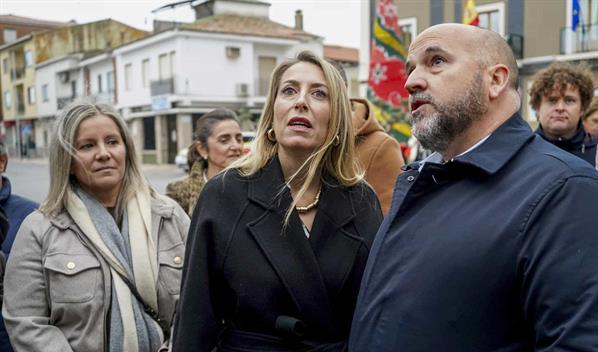 La derecha y la izquierda de Espa&ntilde;a se miden el domingo en las elecciones de Extremadura