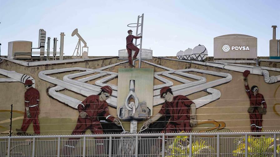 Venezuela suma tres episodios de crisis en su industria petrolera