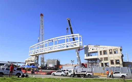 Congesti&oacute;n en el kil&oacute;metro 9 de la autopista Duarte por trabajos del nuevo puente peatonal