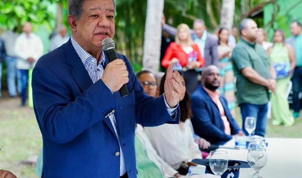 Leonel Fern&aacute;ndez afirma que la corrupci&oacute;n en Senasa "no ser&aacute; perdonada jam&aacute;s"