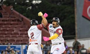 Los Gigantes frenan la racha del Escogido y siguen con vida en la lucha por la semifinal
