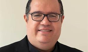 El padre Manuel de Jesús Rodríguez, el primer obispo de EE. UU. nacido en República Dominicana