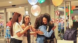 Tras 15 a&ntilde;os de ausencia, una dominicana regresa a RD para reencontrarse con su familia en Navidad