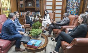 Embajadora de EE. UU. visita a la procuradora general de la Rep&uacute;blica