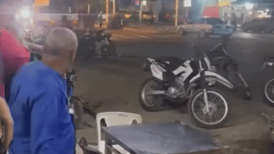 Disparos y disturbios en cierre de dos centros de diversi&oacute;n en Villa V&aacute;squez