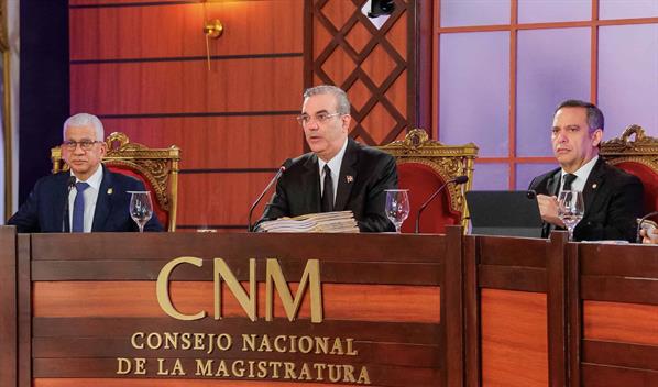 La Suprema Corte de Justicia tendr&aacute; desde hoy cinco nuevos jueces