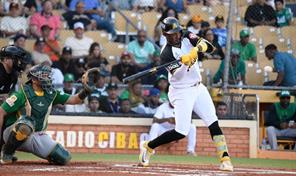 Las &Aacute;guilas complican m&aacute;s a las Estrellas y llegan a 32 triunfos