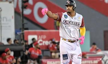 Gigantes tumban al Escogido y asumen control de su destino