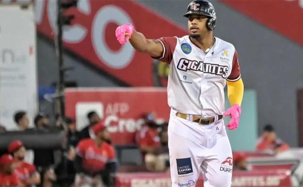 Gigantes tumban al Escogido y asumen control de su destino