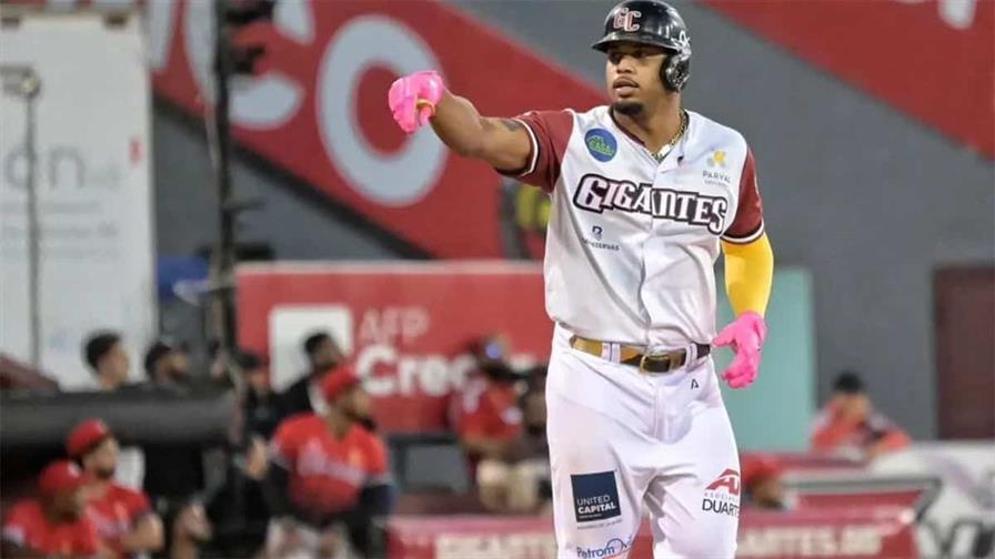 Gigantes tumban al Escogido y asumen control de su destino