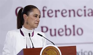 As&iacute; evacu&oacute; Sheinbaum el Palacio Nacional tras alerta s&iacute;smica durante conferencia de prensa