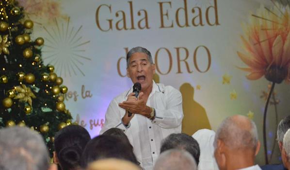 La Navidad brill&oacute; en la Gala Edad de Oro del Hogar San Francisco de As&iacute;s