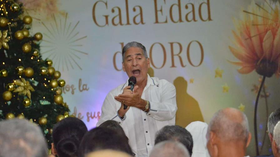 La Navidad brilló en la Gala Edad de Oro del Hogar San Francisco de Asís