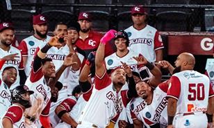 Gigantes clasifican, dan puntillazo final a Tigres al vencerlos 5-3 y dejarlos fuera de la semifinal