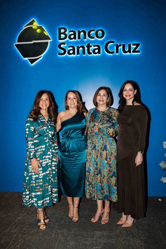 Maripily Peralta, Marianela Borjas, Yolanda Valdez y Lexy Collado.