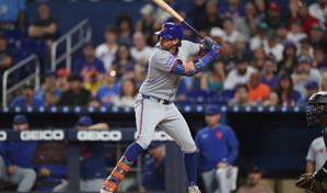 Mets pasa a McNeil a Athletics por jugador de ligas menores