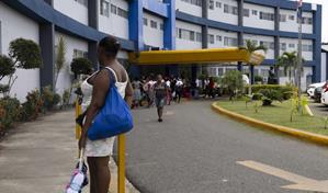 Disminuyen en 12,404 los partos de mujeres haitianas en 2025