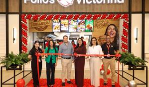 Pollos Victorina inaugura  sucursal en &Aacute;gora Santiago Center