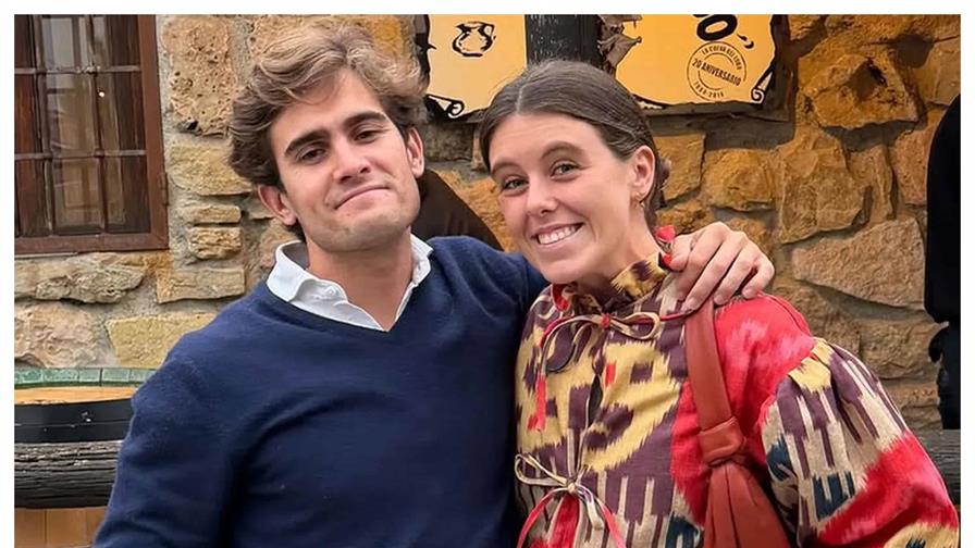 Muere a los 29 a&ntilde;os el prometido de la influencer Manuela Ochoa, d&iacute;as despu&eacute;s de pedirle matrimonio