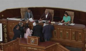 Parlamento de Venezuela aprueba ley que contempla cárcel para quienes promuevan bloqueo naval