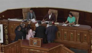 Parlamento de Venezuela aprueba ley que contempla c&aacute;rcel para quienes promuevan bloqueo naval