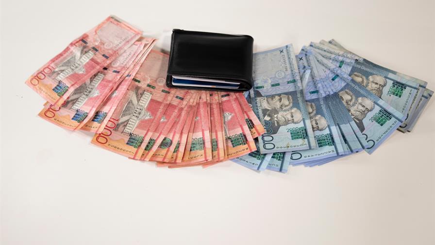 Tarjetas y pr&eacute;stamos sin garant&iacute;a: los productos financieros cuyos usuarios caen m&aacute;s en legal